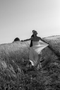 Elopement_Wedding_France_Normandy_Annette-Boon_015