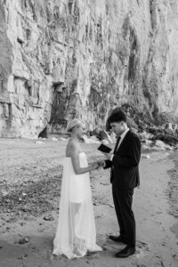 Elopement_Wedding_France_Normandy_Annette-Boon_207